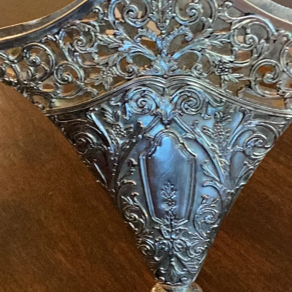 Vintage Godsinger Silver Art Co. (GSA) Silver Plated Fan Vase